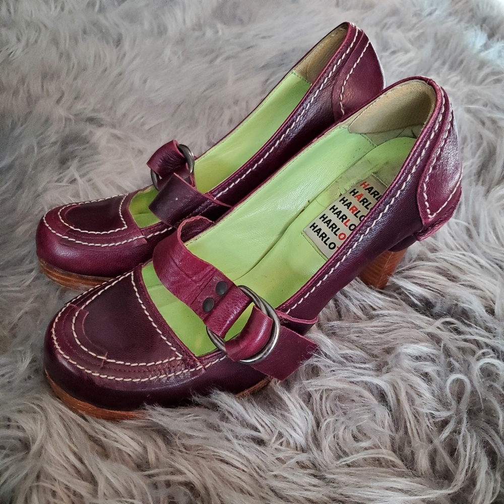 Purple leather•wood stunning  heels